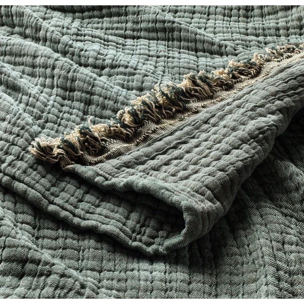 RARE BUNDE Casaluna Queen Chambray Coverlet + 2 Euro Shams Dark Teal Blue $197